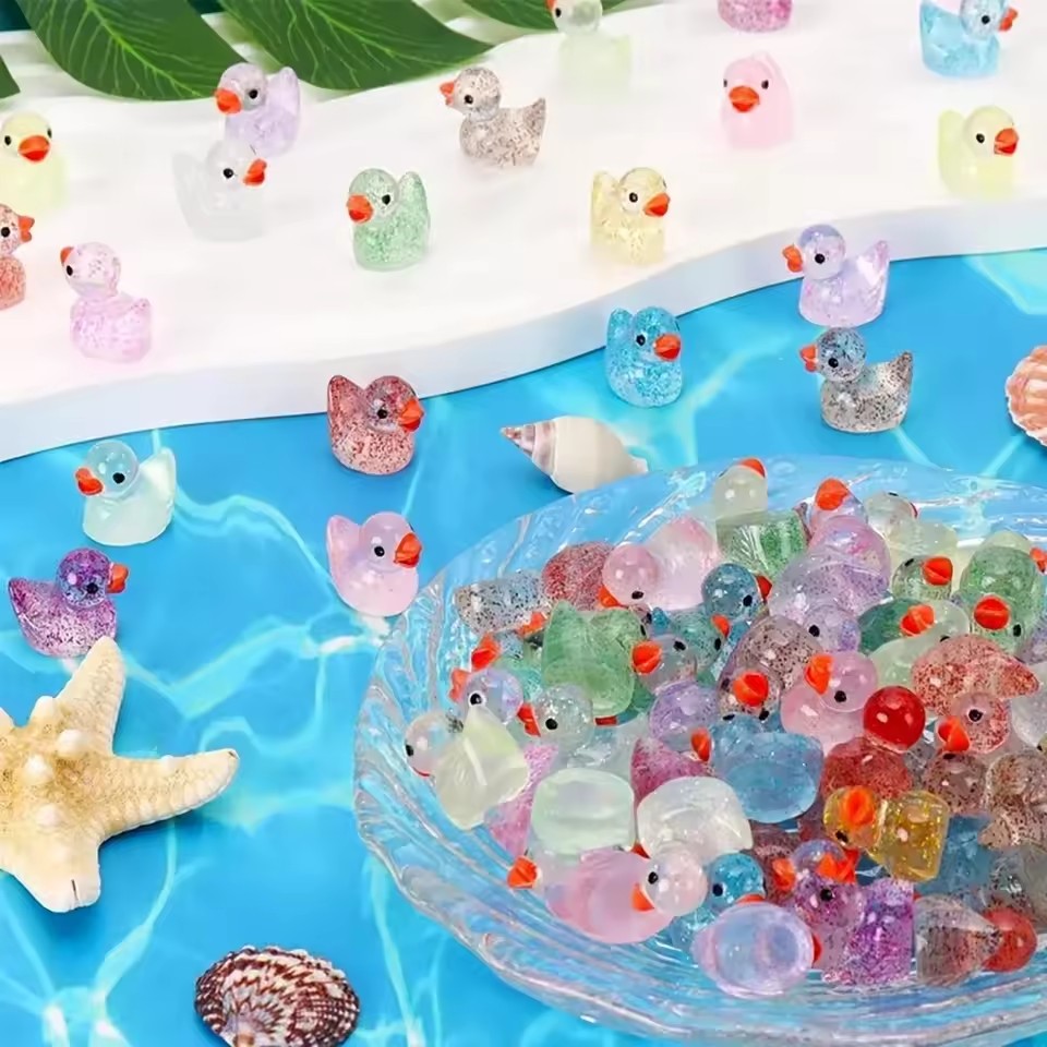 ミニチュア樹脂製の紫光沢のあるアヒル、DIY、庭、マイクロラ - Plant Aquarium Pot のレビューと価格